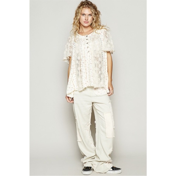 NEW POL Floral Lace Pearl Clear Sequined Trimmed Top Sz Small - Picture 11 of 12